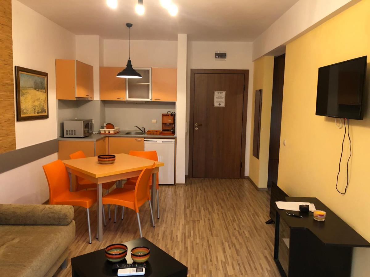Fantasy Apartment 15 Комплекс Фантазия, Хисаря Ngoại thất bức ảnh