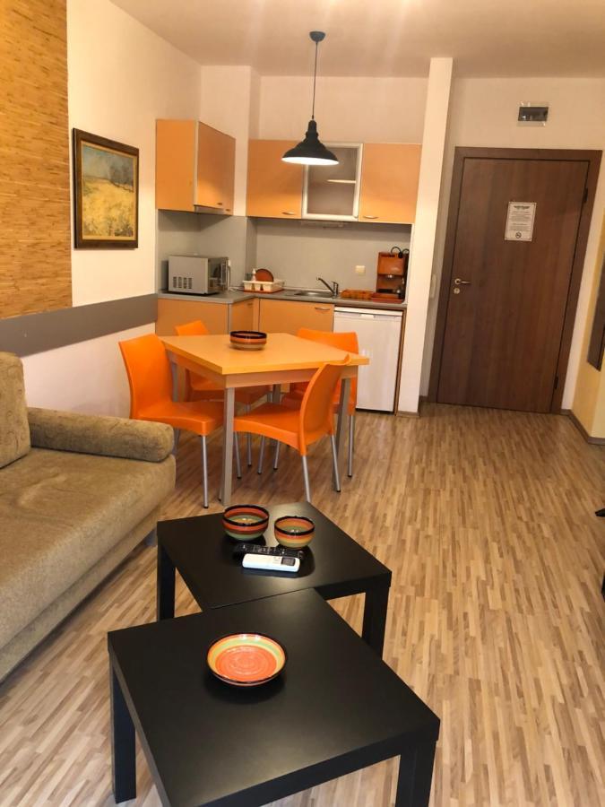 Fantasy Apartment 15 Комплекс Фантазия, Хисаря Ngoại thất bức ảnh