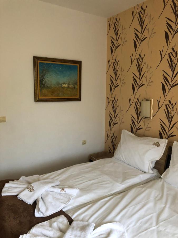 Fantasy Apartment 15 Комплекс Фантазия, Хисаря Ngoại thất bức ảnh