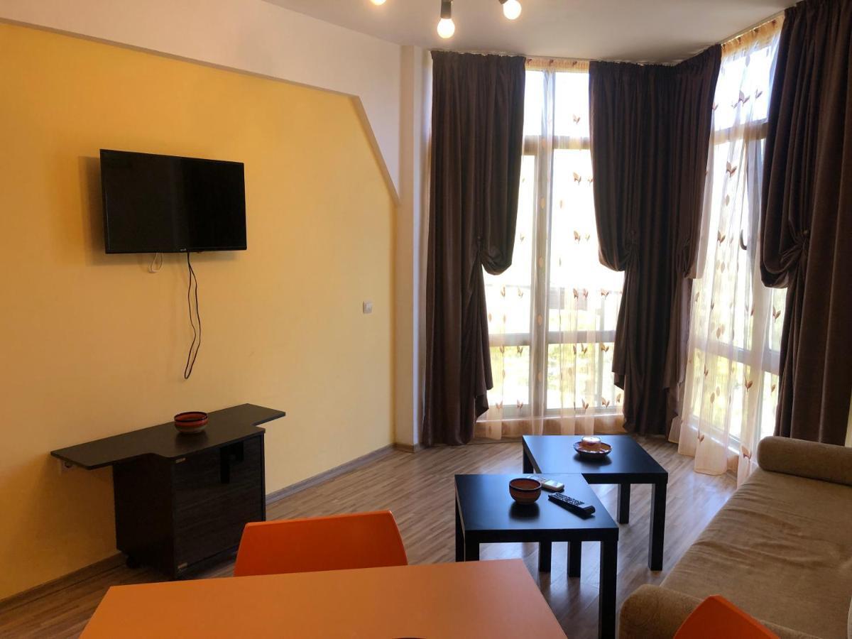 Fantasy Apartment 15 Комплекс Фантазия, Хисаря Ngoại thất bức ảnh
